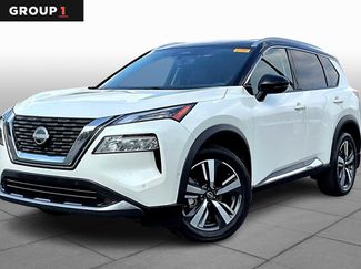 Used 2023 Nissan Rogue SL w/ SL Premium Package image 1