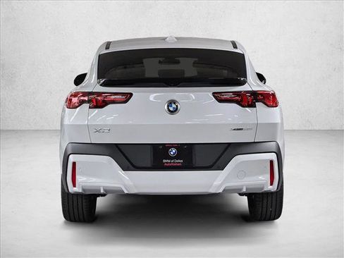 Used 2026 BMW X2 xDrive28i w/ Technology Package AWD/4WD image 6