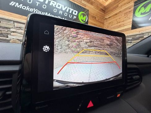 Used 2022 Hyundai Veloster N image 21