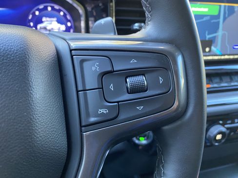 Used 2024 Chevrolet Silverado 1500 ZR2 image 21