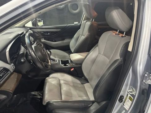 Used 2022 Subaru Outback Limited AWD/4WD image 12