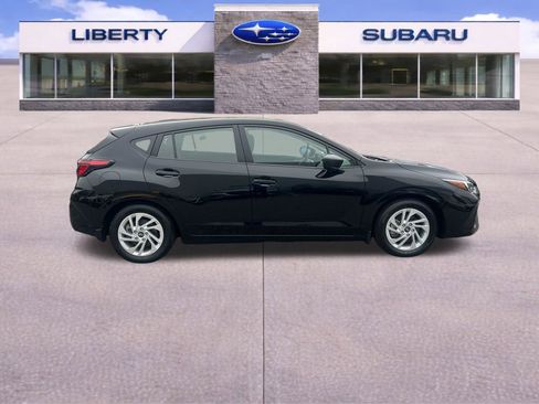 Certified 2025 Subaru Impreza 2.0i image 9