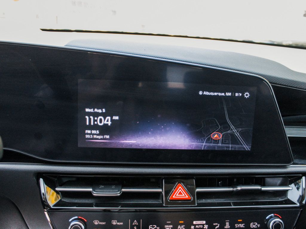 Used 2023 Kia Niro Wave FWD image 17