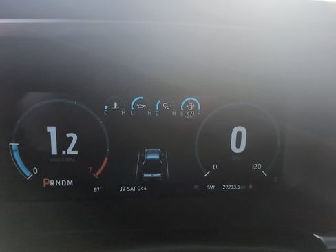 Certified 2023 Ford F150 Platinum w/ Equipment Group 701A High image 10