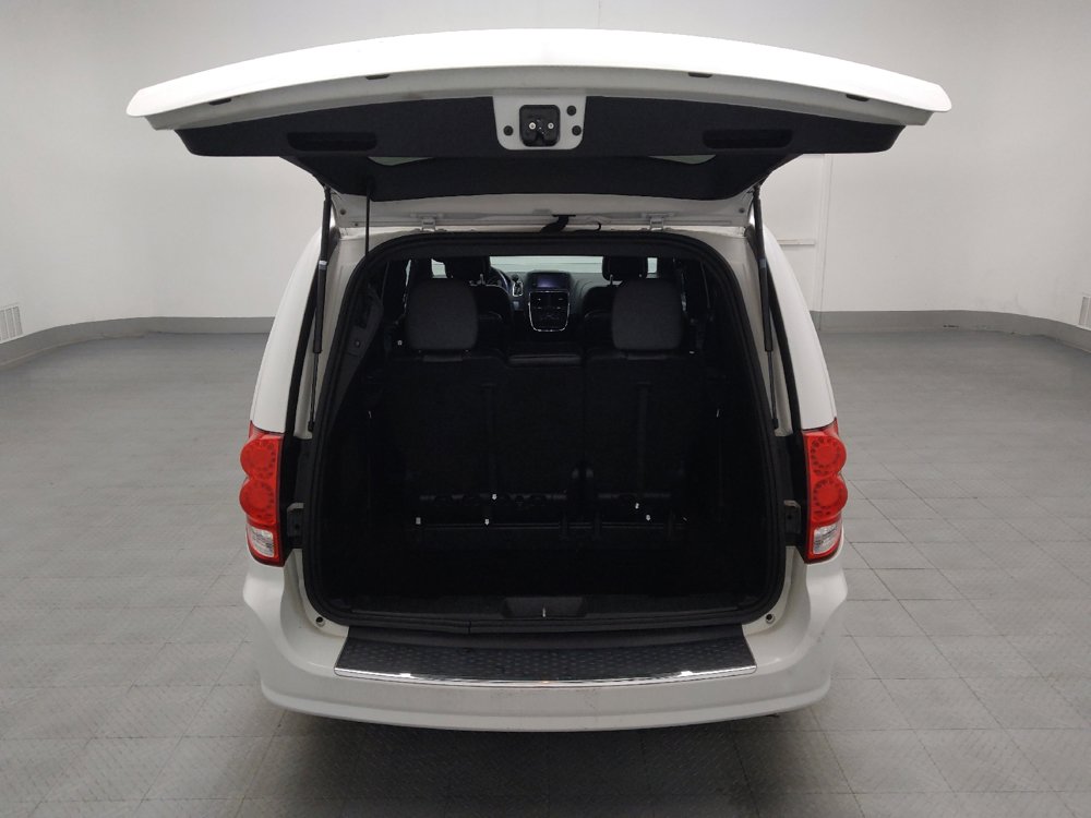 Used 2018 Dodge Grand Caravan GT FWD image 29