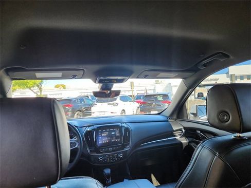 Used 2023 Chevrolet Traverse RS w/ LPO, Floor Liner Package image 18