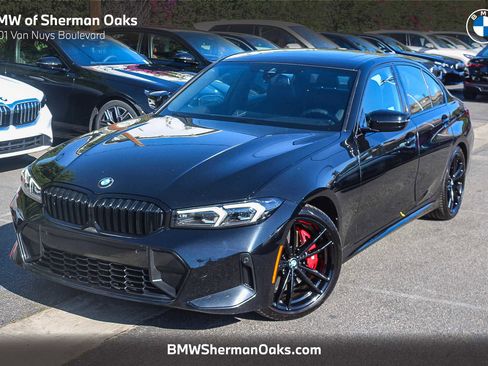 Certified 2023 BMW 330i 330i w/ M Sport Package image 1