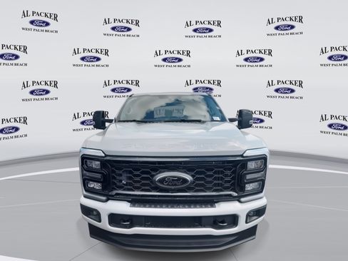 New 2025 Ford F350 Lariat w/ Black Appearance Package image 8