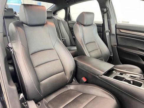 Used 2022 Honda Accord Sport image 15