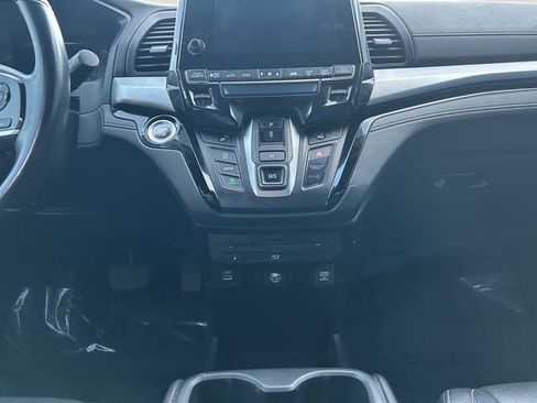 Used 2022 Honda Odyssey Touring image 11