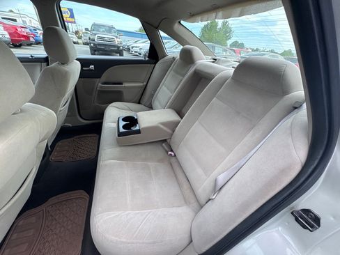 Used 2008 Ford Taurus SEL image 15