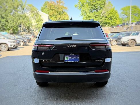Used 2023 Jeep Grand Cherokee L Limited w/ Luxury Tech Group II AWD/4WD image 10