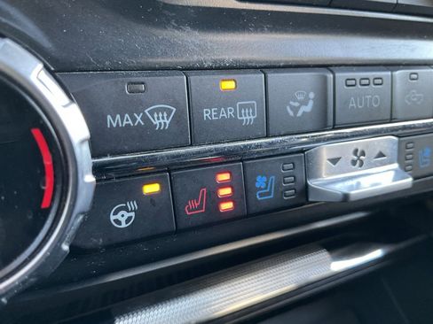 Used 2022 Ford F150 Platinum w/ Equipment Group 701A High image 5