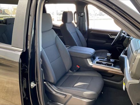 Certified 2026 Chevrolet Silverado 1500 RST image 9