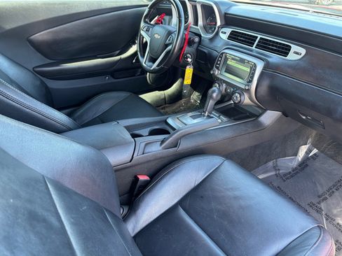 Used 2015 Chevrolet Camaro LT image 13