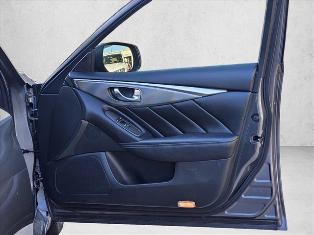 Used 2015 INFINITI Q50 w/ Moonroof Package RWD image 9