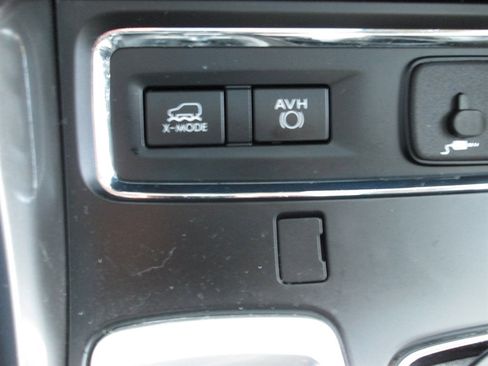 Used 2020 Subaru Ascent Limited w/ Technology Package image 13