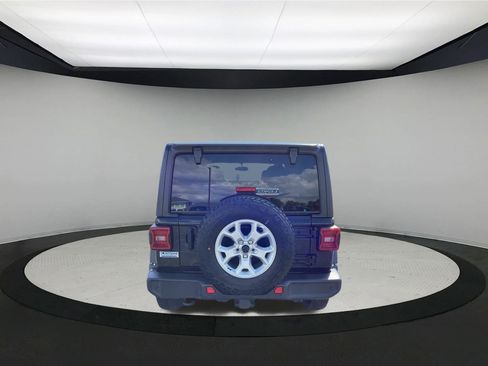 Used 2021 Jeep Wrangler Unlimited Sport image 7