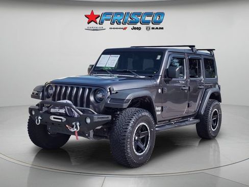 Used 2019 Jeep Wrangler Unlimited Sport S AWD/4WD image 3