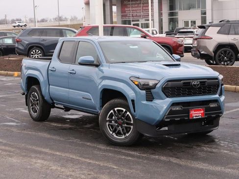New 2026 Toyota Tacoma TRD Sport image 2