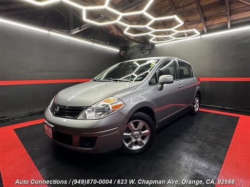 Used 2012 Nissan Versa 1.8 S w/ Special Edition Pkg image 2