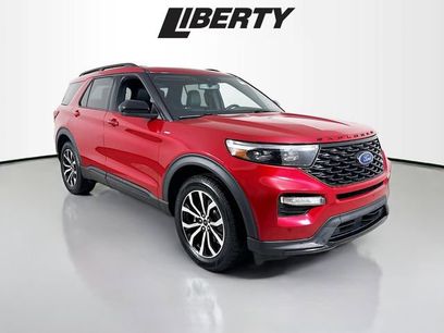 Certified 2022 Ford Explorer ST-Line w/ Class IV Trailer Tow Package
