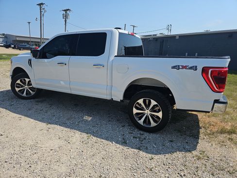 Used 2022 Ford F150 XLT w/ Equipment Group 302A High AWD/4WD image 7