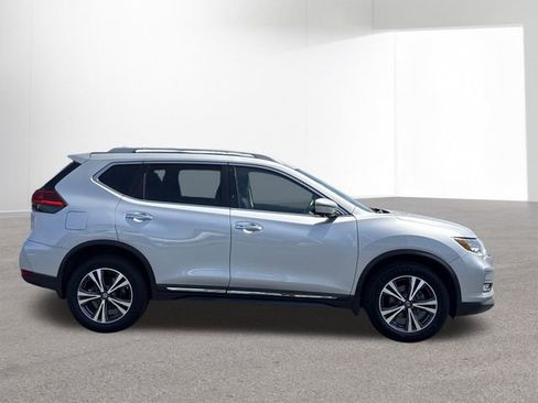 Used 2017 Nissan Rogue SL w/ SL Premium Package AWD/4WD image 31