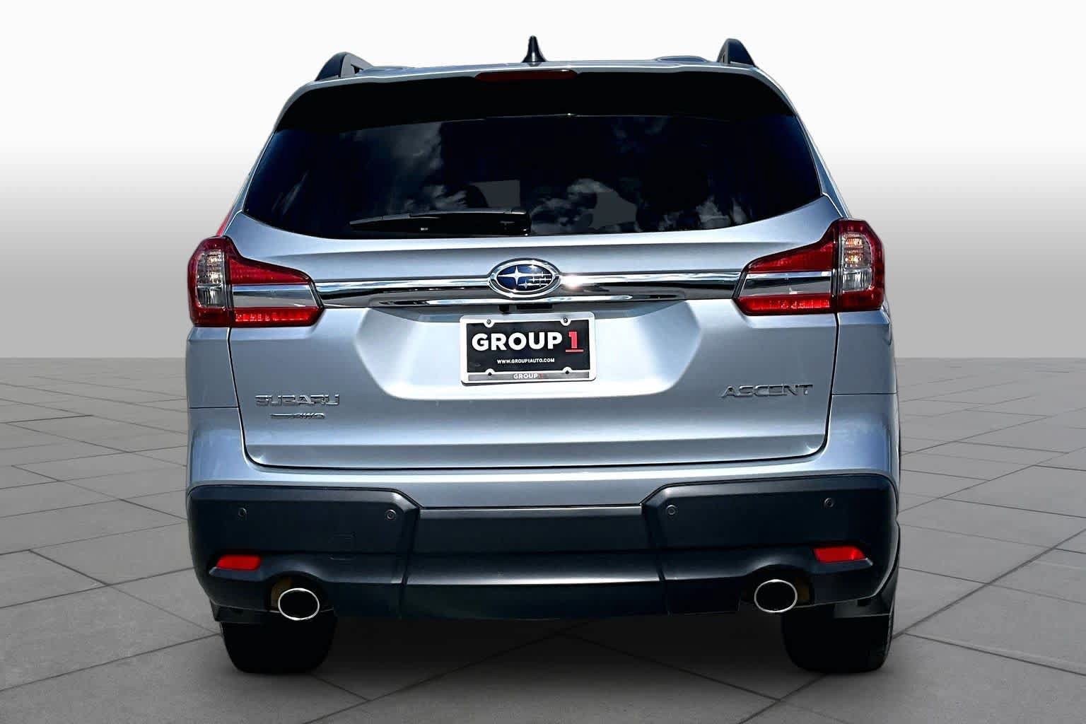 Used 2022 Subaru Ascent Premium w/ Convenience Package AWD/4WD image 5