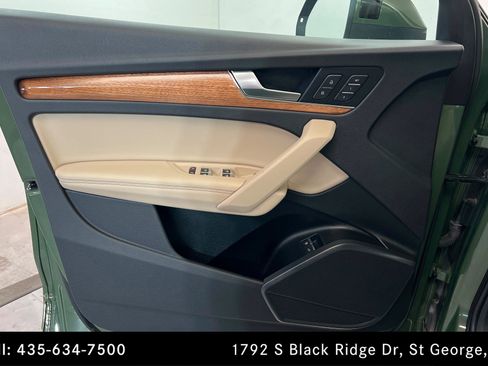 Used 2021 Audi Q5 e Premium Plus image 14