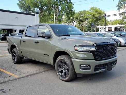 Used 2026 RAM 1500 Big Horn AWD/4WD image 3