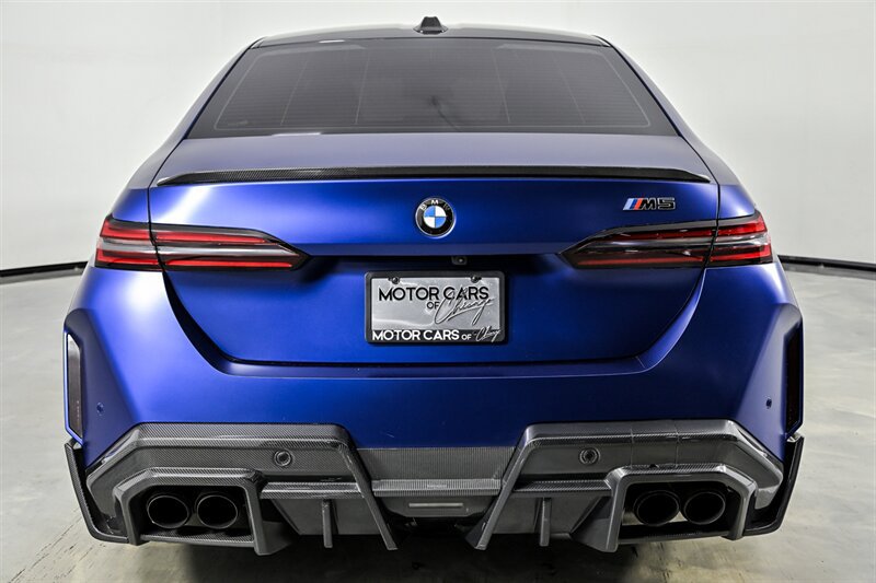 Used 2025 BMW M5 w/ Carbon Package AWD/4WD image 9