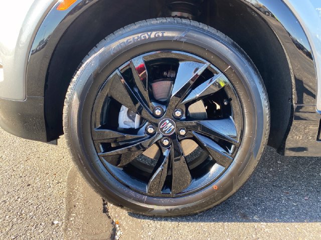 Certified 2026 Buick Encore GX Sport Touring w/ Advanced Technology Package AWD/4WD image 22