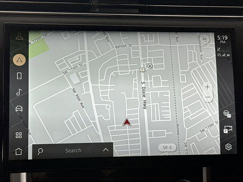 Used 2023 Land Rover Range Rover SE image 15