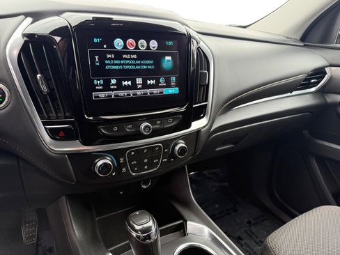 Used 2019 Chevrolet Traverse LT image 12