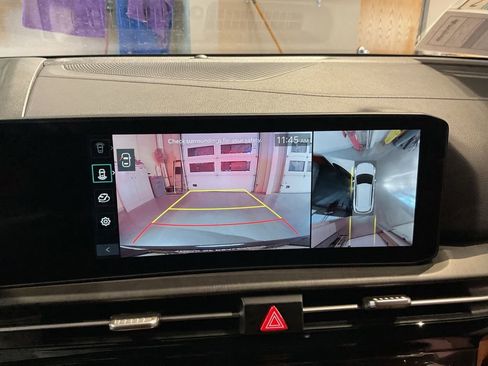 New 2026 Kia Sportage X-Line w/ X-Line Technology Package AWD/4WD image 19