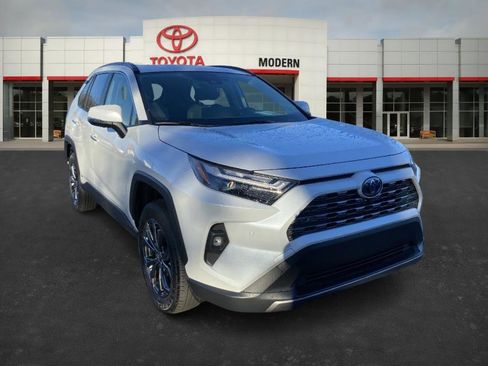 Used 2024 Toyota RAV4 Limited image 3