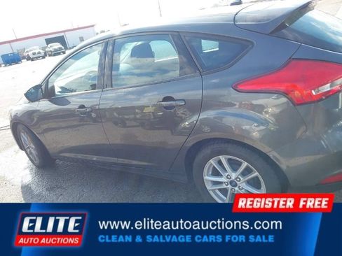 Used 2018 Ford Focus SE image 27