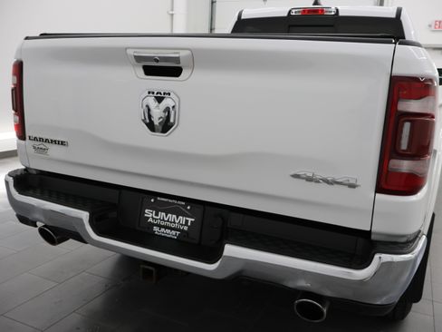 Used 2019 RAM 1500 Laramie AWD/4WD image 27