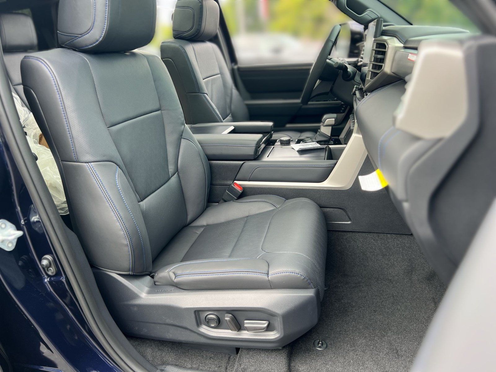 New 2026 Toyota Sequoia Platinum AWD/4WD image 24