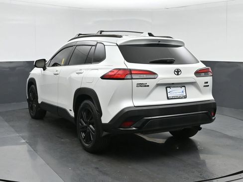 Used 2023 Toyota Corolla Cross XSE w/ Convenience Package image 5