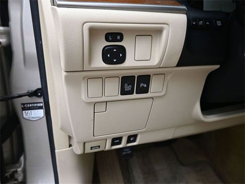 Used 2013 Lexus ES 300h image 13