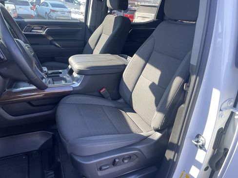 Certified 2024 Chevrolet Silverado 1500 LT image 19