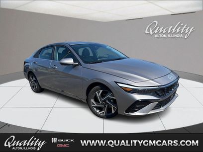 Used 2025 Hyundai Elantra Limited