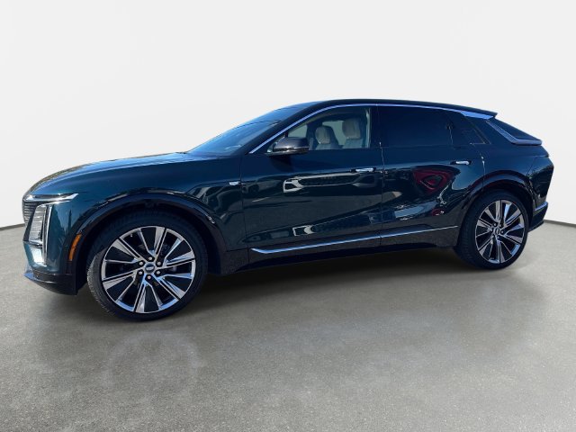 Certified 2026 Cadillac Lyriq Signature Luxury w/ Nappa Leather Package AWD/4WD image 2