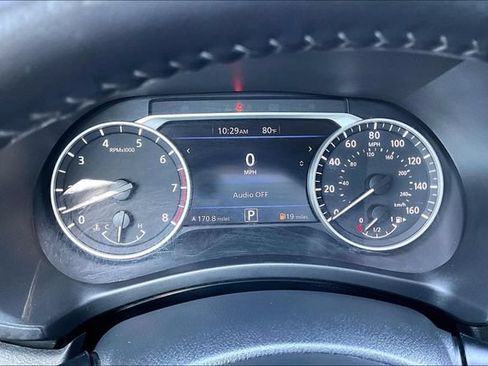Certified 2022 Nissan Sentra SV FWD image 13