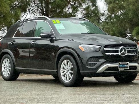 Certified 2025 Mercedes-Benz GLE 350 4MATIC image 2