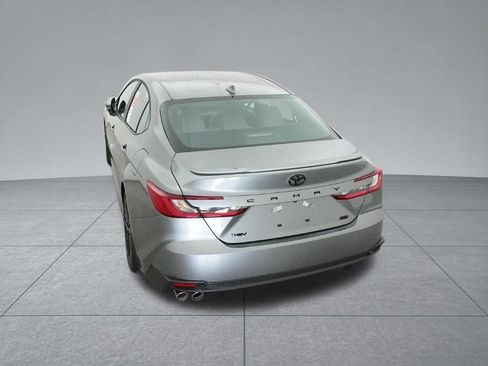 Used 2026 Toyota Camry SE FWD image 8