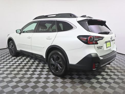 Used 2021 Subaru Outback Onyx Edition XT w/ Popular Package #2 AWD/4WD image 3