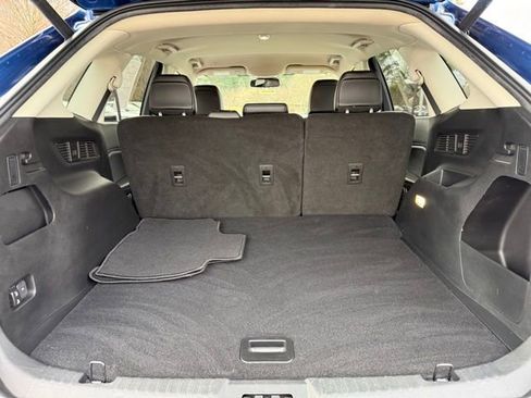 Used 2023 Ford Edge SEL w/ Convenience Package image 17